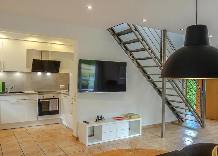 2 Bedroom Awesome In Сasa de vacaciones Attendorn