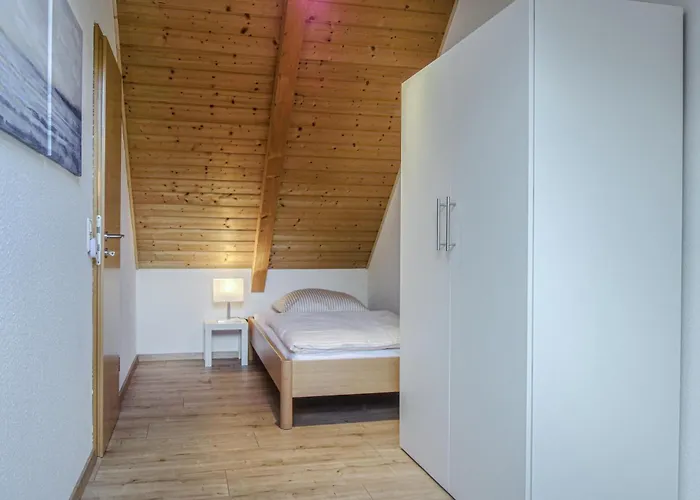 2 Bedroom Awesome In Сasa de vacaciones Attendorn