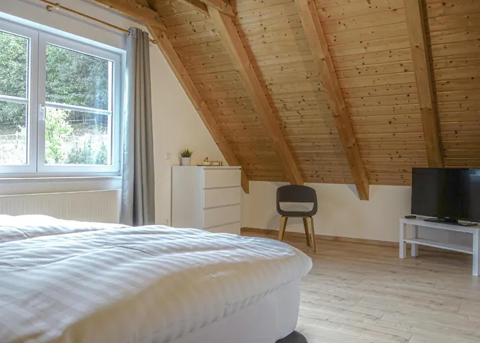 2 Bedroom Awesome In Сasa de vacaciones Attendorn